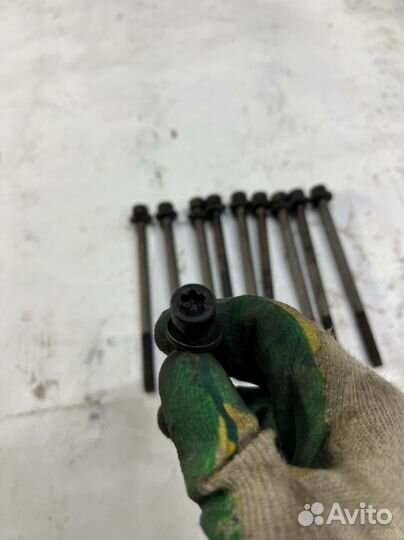 Болты гбц audi q5 8r cdn 2.0