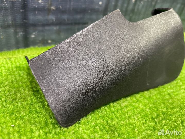 Декоративная накладка левая Volkswagen Passat B5