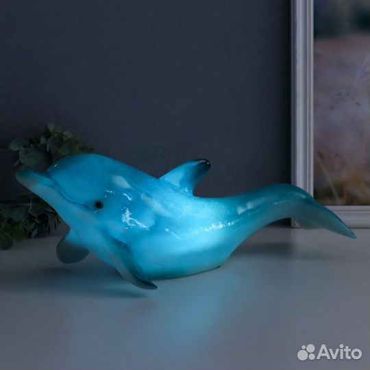 Сувенир полистоун свет 'Голубой дельфин' 14х17х42