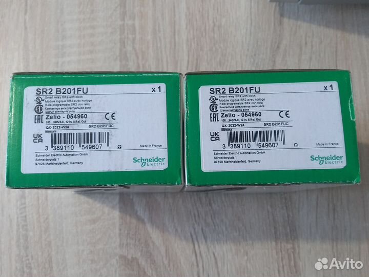 Schneider Electric SR2B201FU новые 2шт