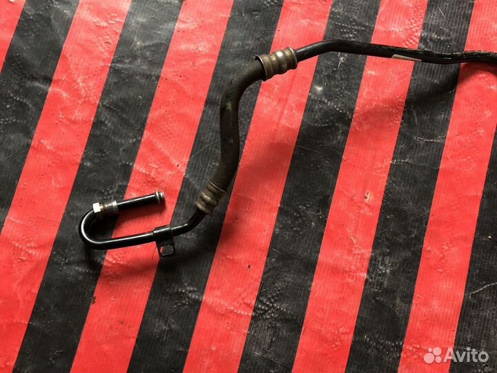 Трубка гур Порш Каен 958