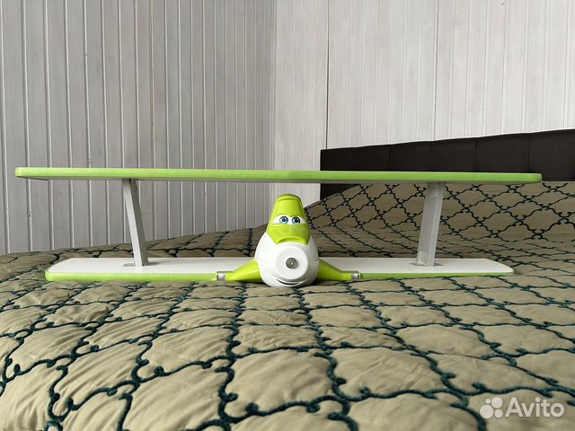 Полка настенная