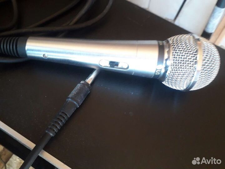 Караоке lg диск 3000 песен и 2 микрофона