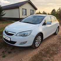 Opel Astra 1.6 AT, 2010, 135 000 км, с пробегом, цена 735 000 руб.