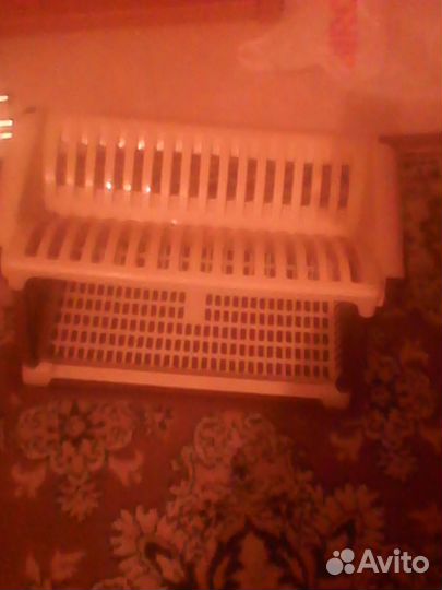 Сушилку,поднос,полочки
