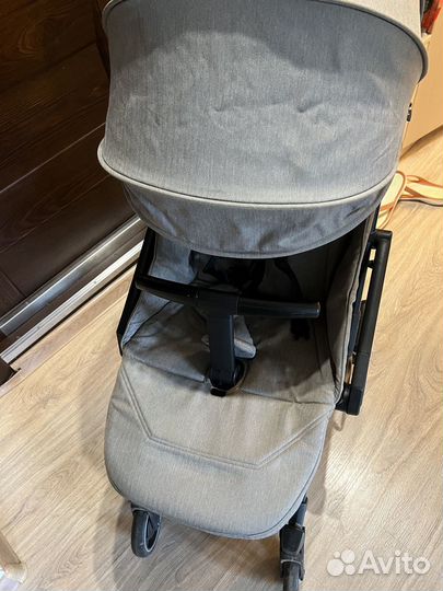 Детская прогулочная коляска Hartan Bit Lightgrey