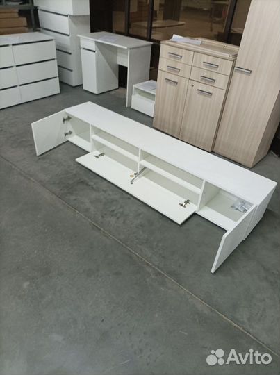 Тумба под тв