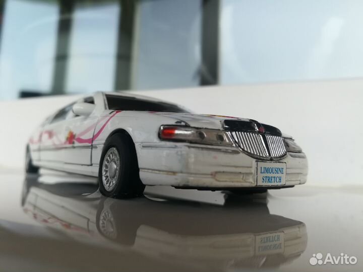 Лимузин lincoln town CAR 1999