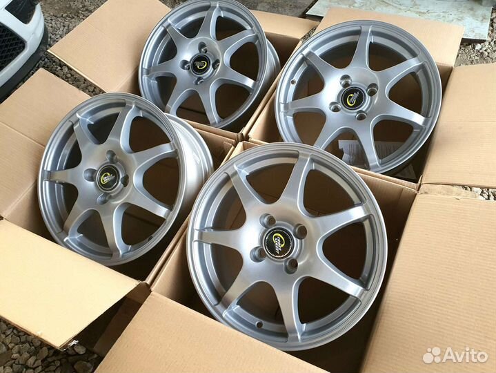 Литые диски r15 4/100 CrossStreet