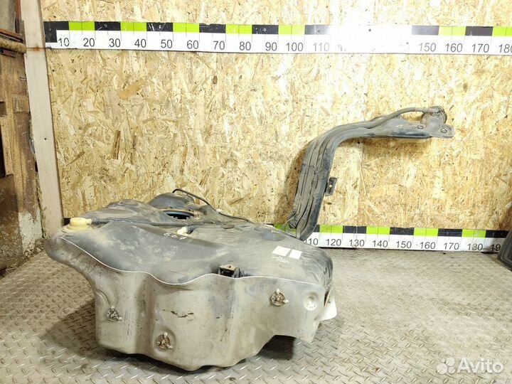 Бак топливный Skoda Octavia 2004 2013