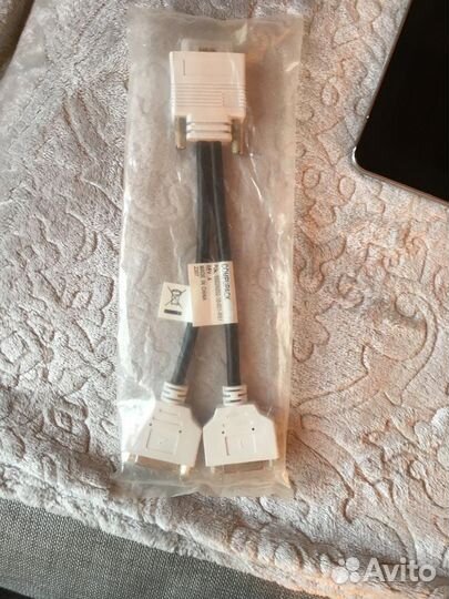 Разветвитель DVI