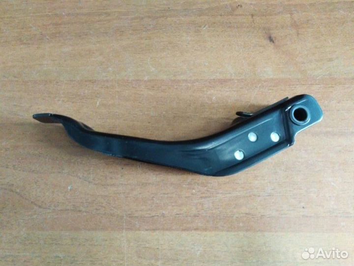 Педаль тормоза Volkswagen Golf 1998 - 2001