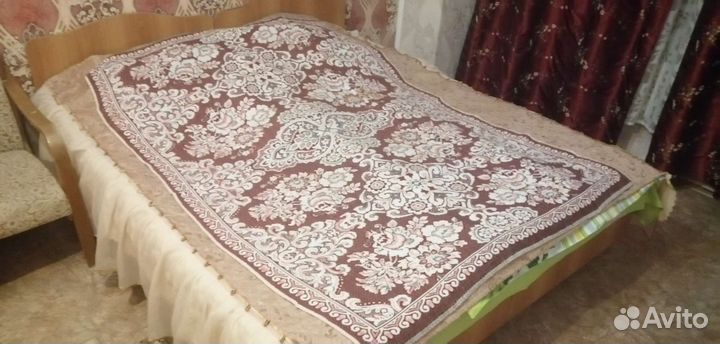 Покрывало 1-х/б,2-вискоза