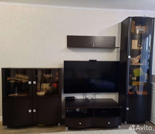 Стенка в гостиную бу