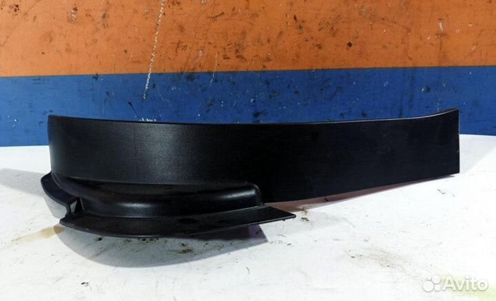 Накладка под фонарем задняя левая Infiniti Ex/Qx50