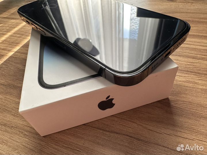 iPhone 14 Pro, 256 ГБ