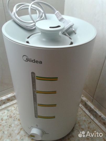 Ультразвуков увлажнитель воздуха Midea,мнu 30224MW