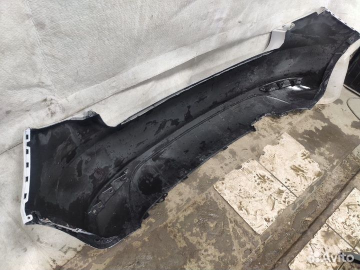 Бампер задний с отверстием под катафот Skoda Fabia