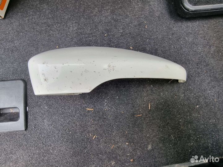 Накладка левого зеркала Passat B7, Passat CC