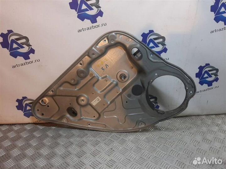 Стеклоподъемник механ. задний левый Ford Focus 2