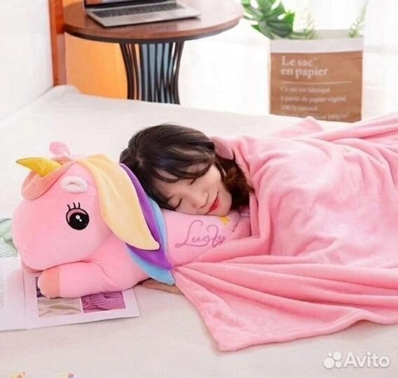 Мягние игрушки(подушка) с пледом 100*130см, новый