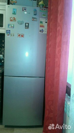 Холодильник samsung