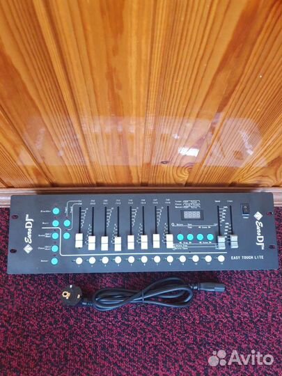 Пульт по управлению световыми эффектами euro DJ