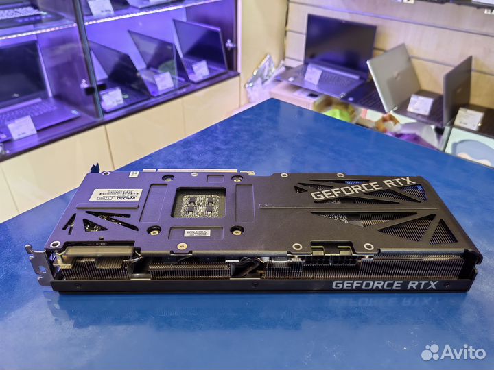 Новая видеокарта Inno3D RTX3090 24GB gddr6