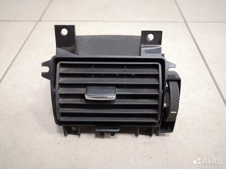 Дефлектор глушителя 170f. Дефлектор двигателя. Дефлектор двигателя. Дефлектор вентиляционный d630. Дефлектор двигателя.