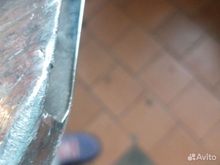 Продаю деку страйкер без ьресок ей месяц