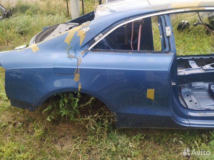 Крыло заднее правое Audi A5 8T 2007—2011