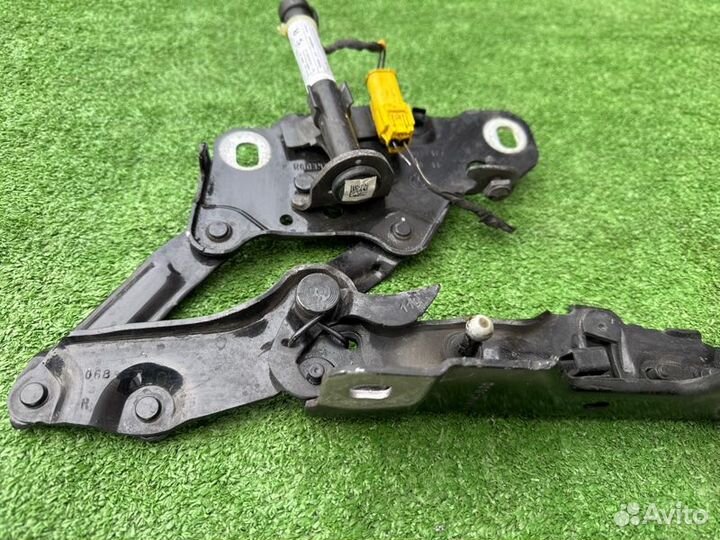 Петля капота Bmw X4 G02 B57 2020