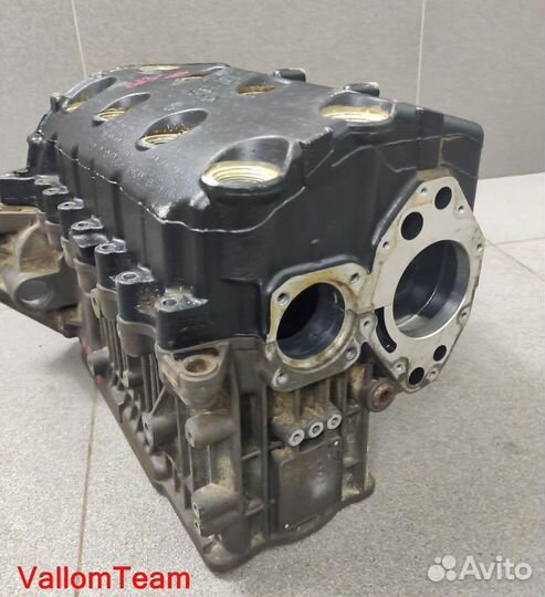 Лот SD3-79 Головка блок двигателя (гбц) гидроцикла