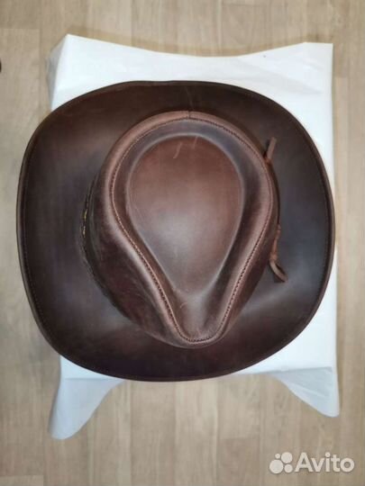 Шляпа мужская кожаная