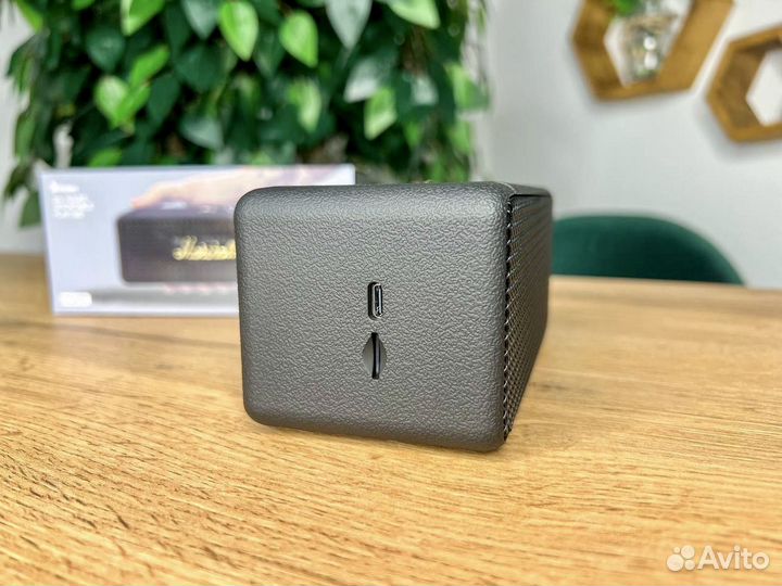 Колонка Marshall Emberton