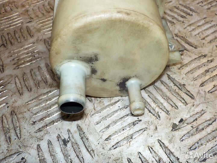 Бачок гидроусилителя Ford Explorer