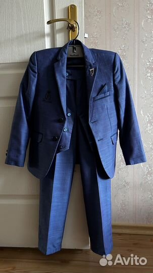 Костюм тройка на мальчика
