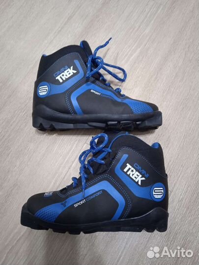 Лыжные ботинки