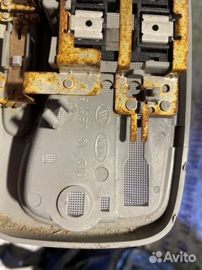 Плафон салонный Kia Spectra