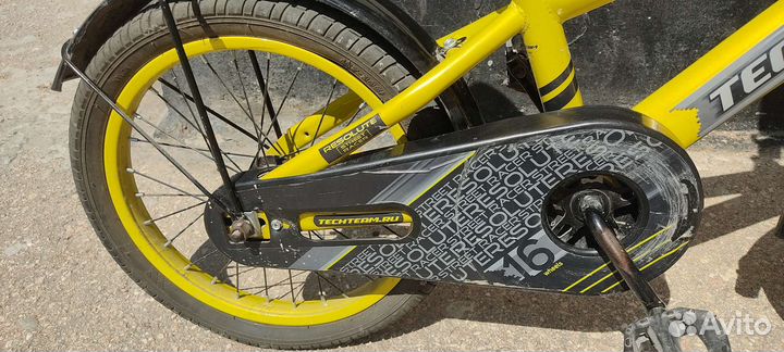 Детский велосипед 16