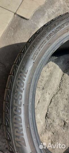 Bridgestone Turanza T005 255/35 R19