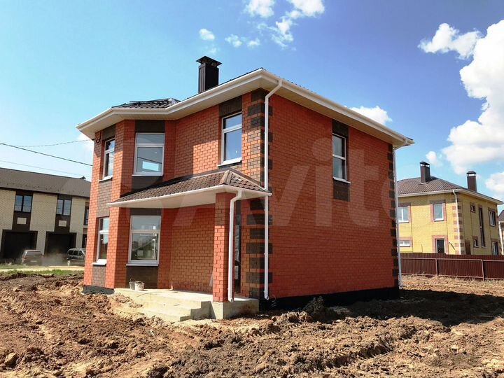 Коттедж 125 м² на участке 10 сот.