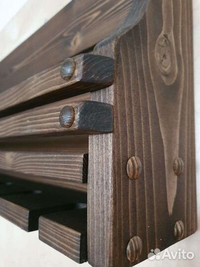 Полка-минибар для бокалов и бутылок