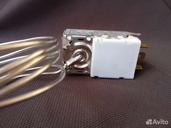 Термостат K59-P1686 1,3 м Новый для холодильника