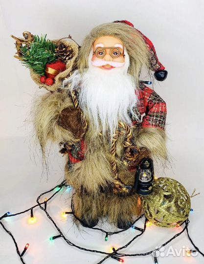 Санта Клаус под ёлку