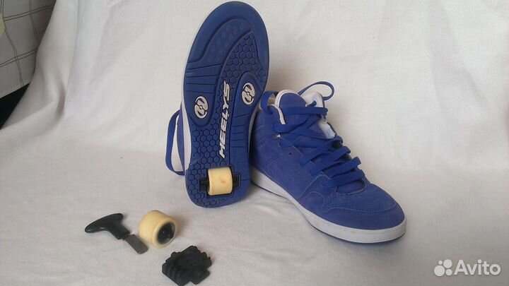 Роликовые кроссовки heelys