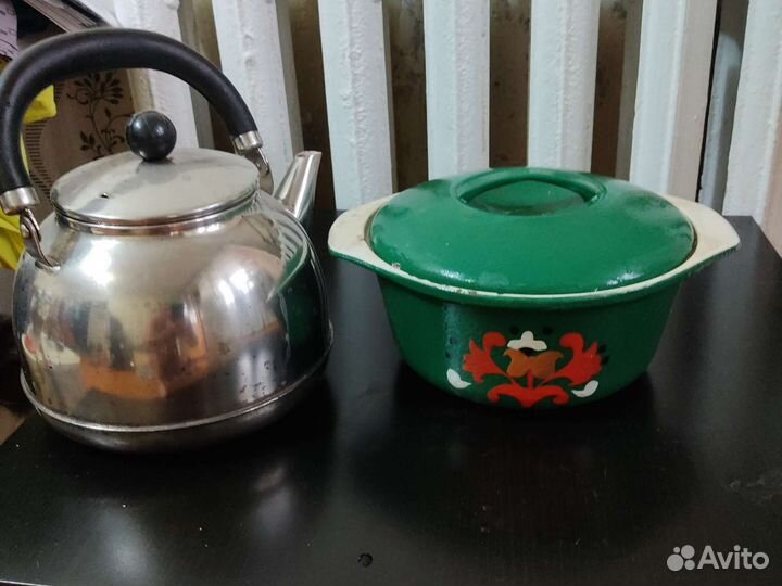 Кастрюля и чайник