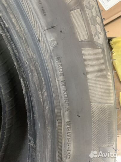 Roadstone Winguard Ice Plus 225/60 R17