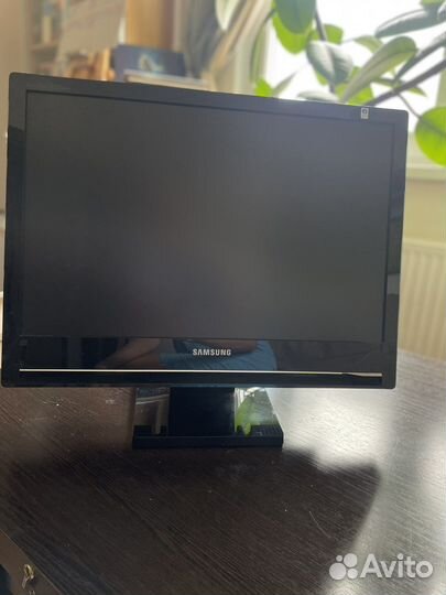 Монитор для компьютера