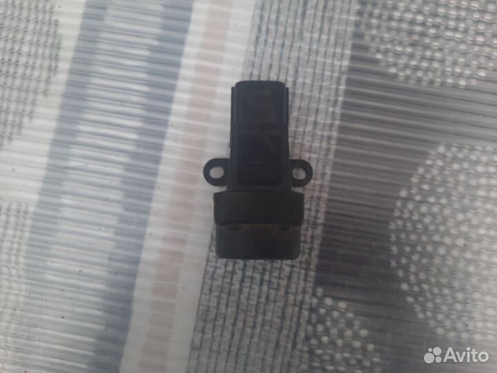Кнопка отсечки бензонасоса хонда цивик 8